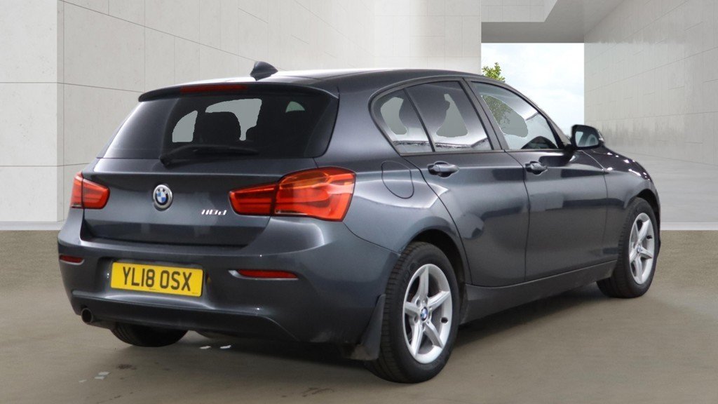 2018 BMW 1 SERIES