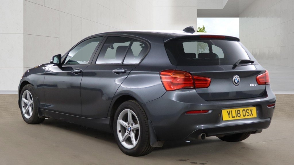 2018 BMW 1 SERIES