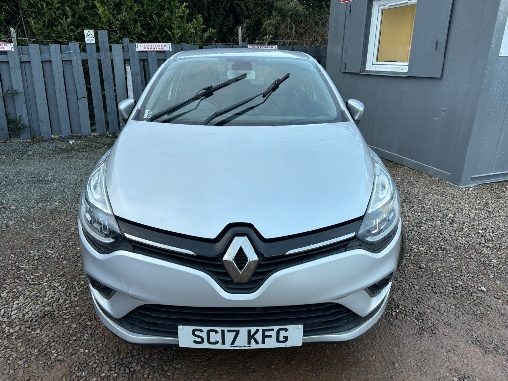 2017 Renault Clio photo 3